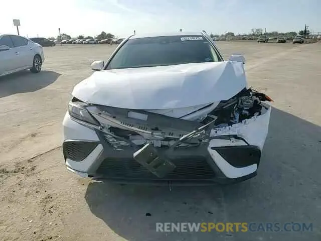 10 Photograph of a damaged car 4T1G11AK5MU483755 TOYOTA CAMRY 2021