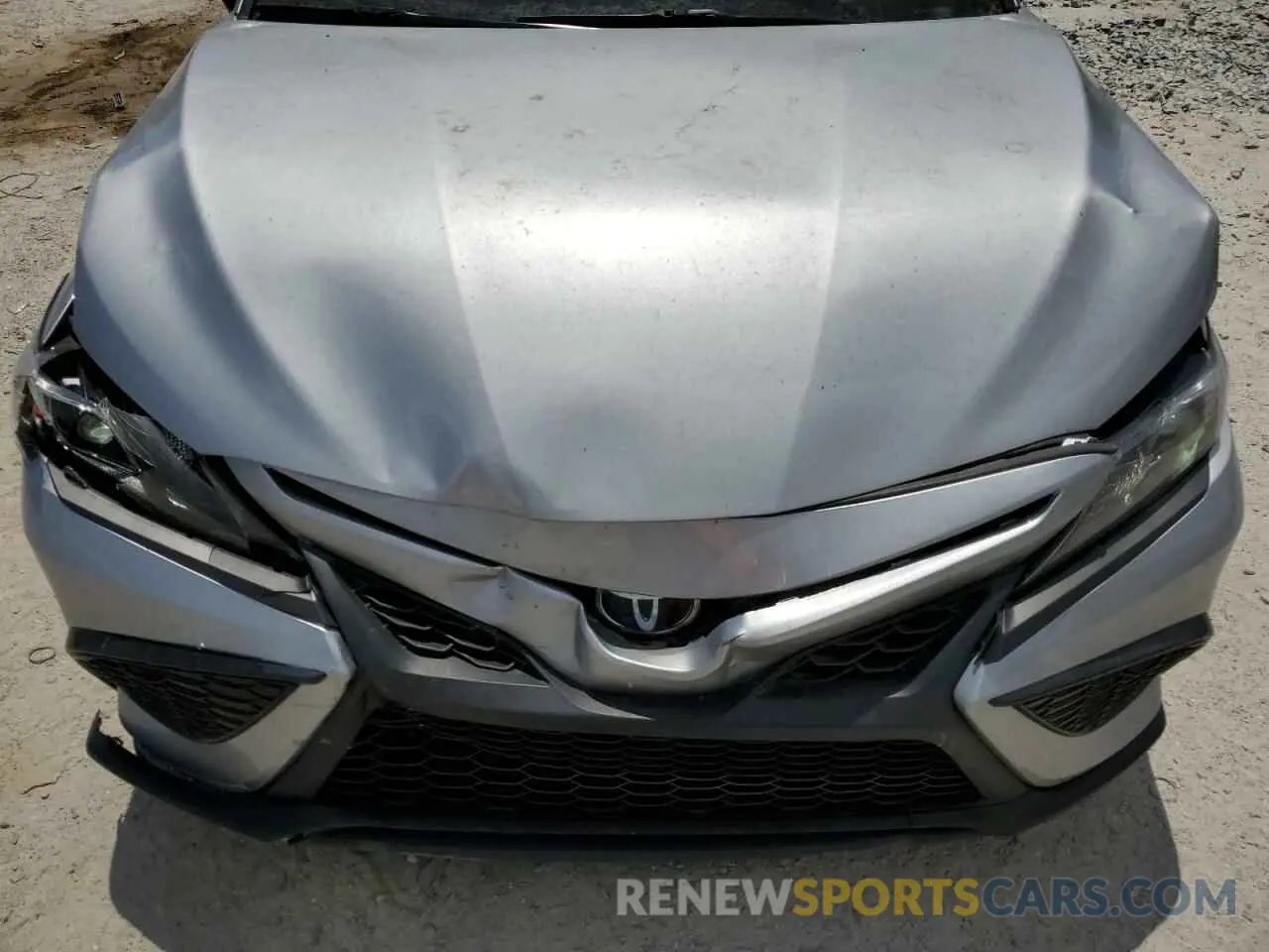 13 Photograph of a damaged car 4T1G11AK5MU515443 TOYOTA CAMRY 2021