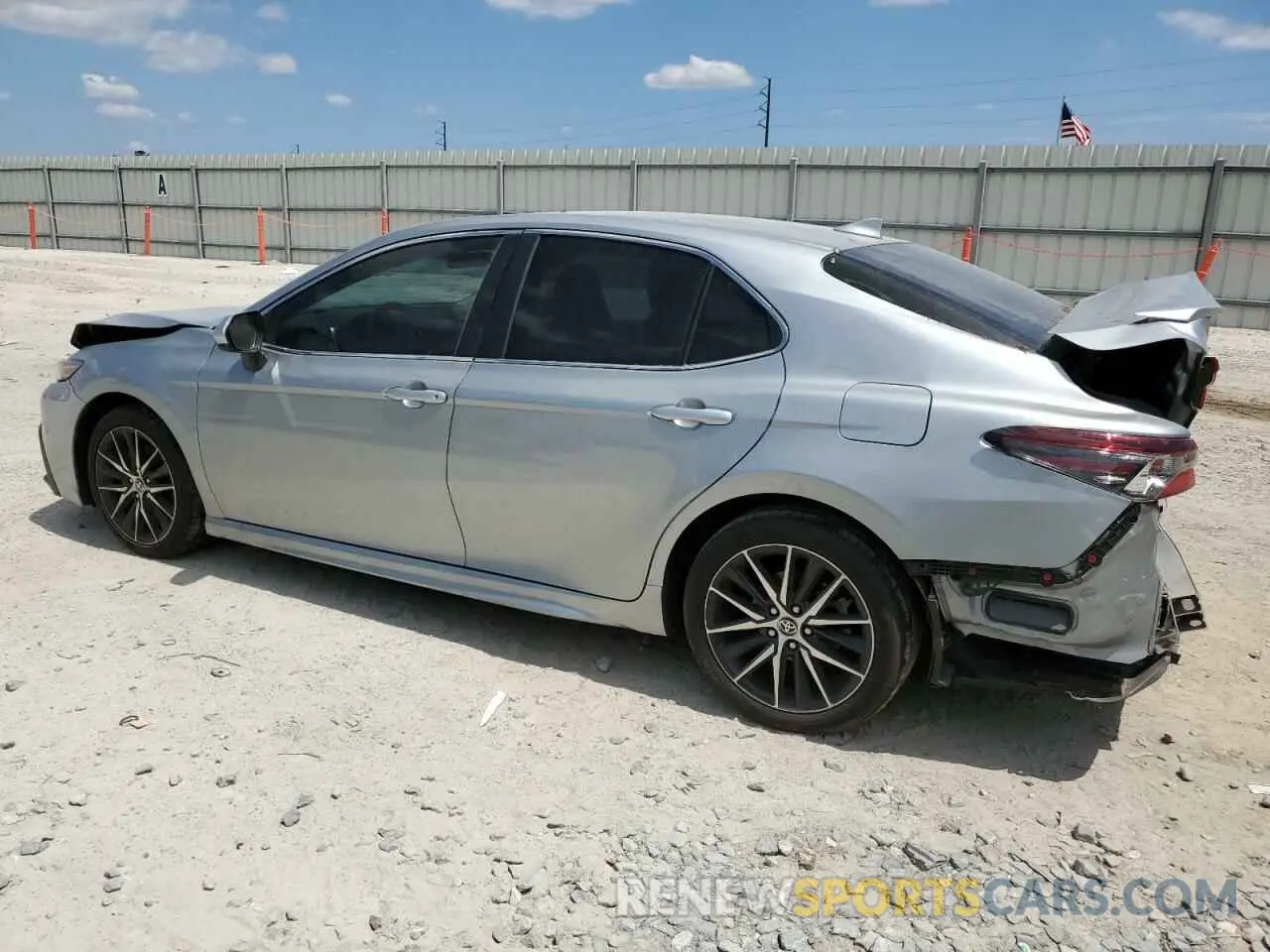 2 Photograph of a damaged car 4T1G11AK5MU515443 TOYOTA CAMRY 2021