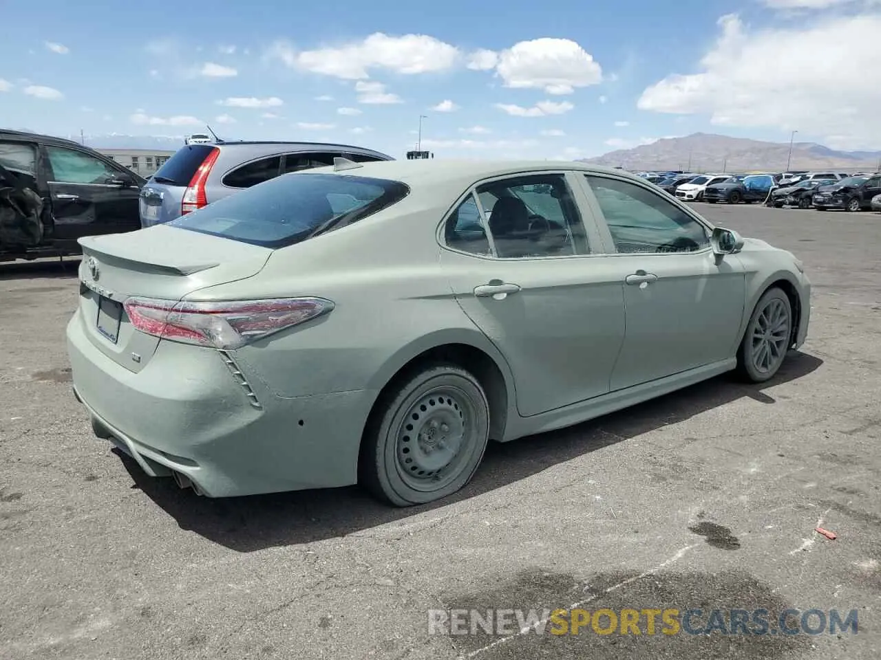 3 Фотография поврежденного автомобиля 4T1G11AK5MU544859 TOYOTA CAMRY 2021