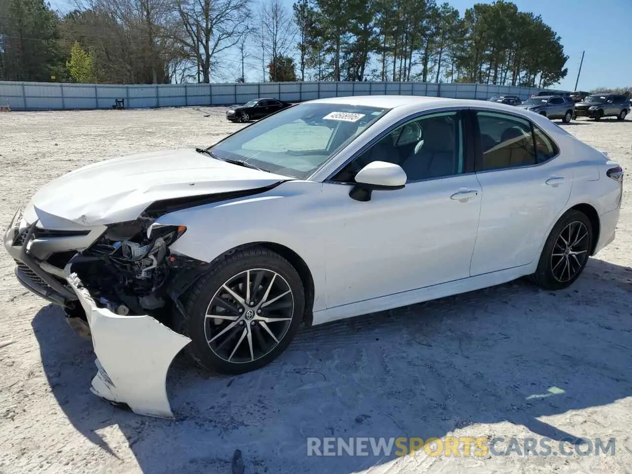 1 Photograph of a damaged car 4T1G11AK5MU547387 TOYOTA CAMRY 2021
