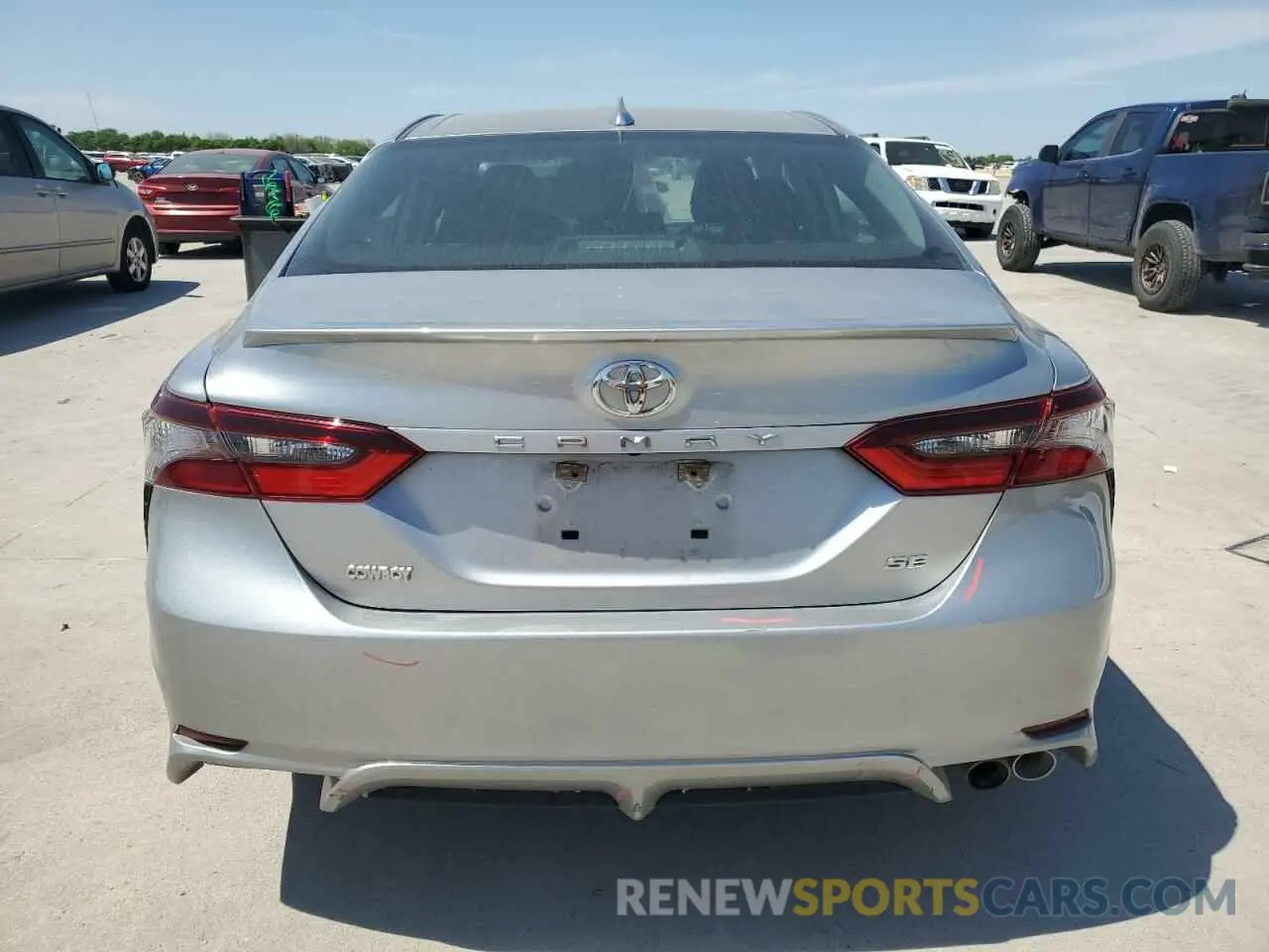 6 Photograph of a damaged car 4T1G11AK5MU551228 TOYOTA CAMRY 2021