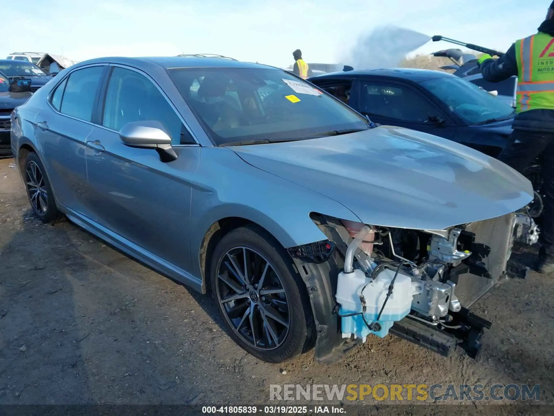1 Photograph of a damaged car 4T1G11AK5MU573293 TOYOTA CAMRY 2021