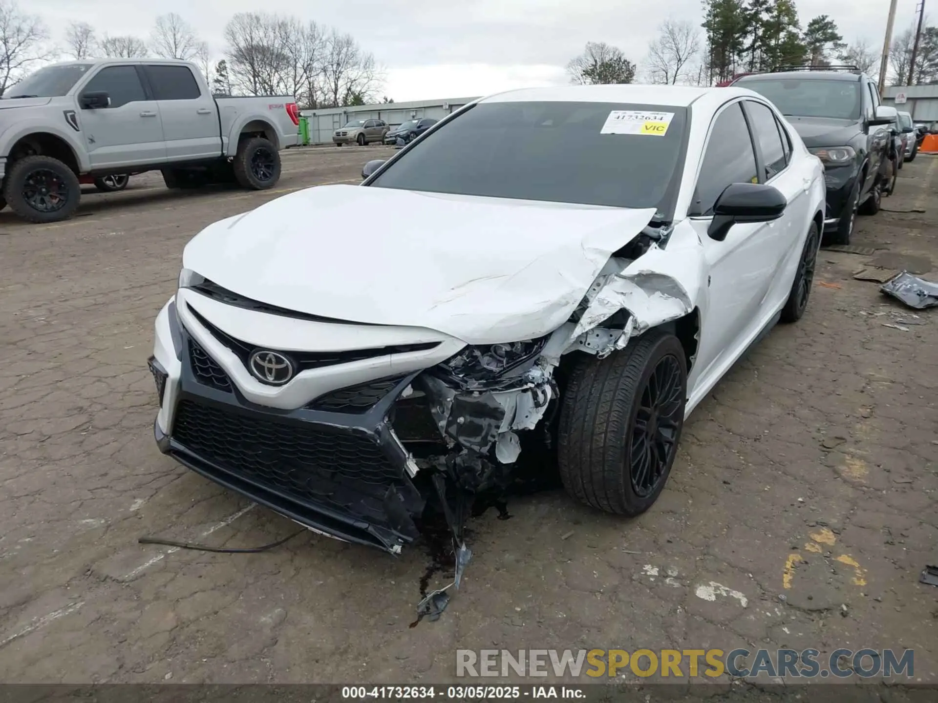 2 Photograph of a damaged car 4T1G11AK5MU575237 TOYOTA CAMRY 2021