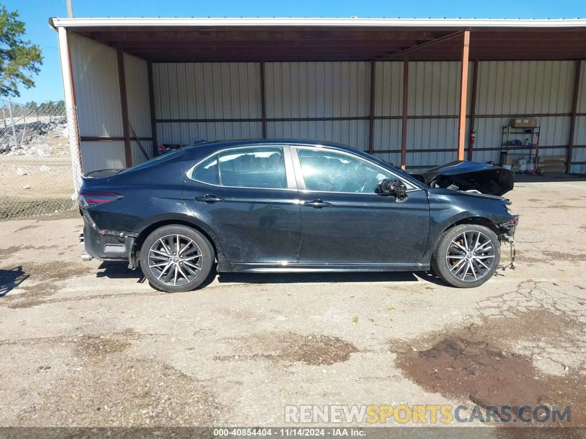 12 Photograph of a damaged car 4T1G11AK5MU583063 TOYOTA CAMRY 2021