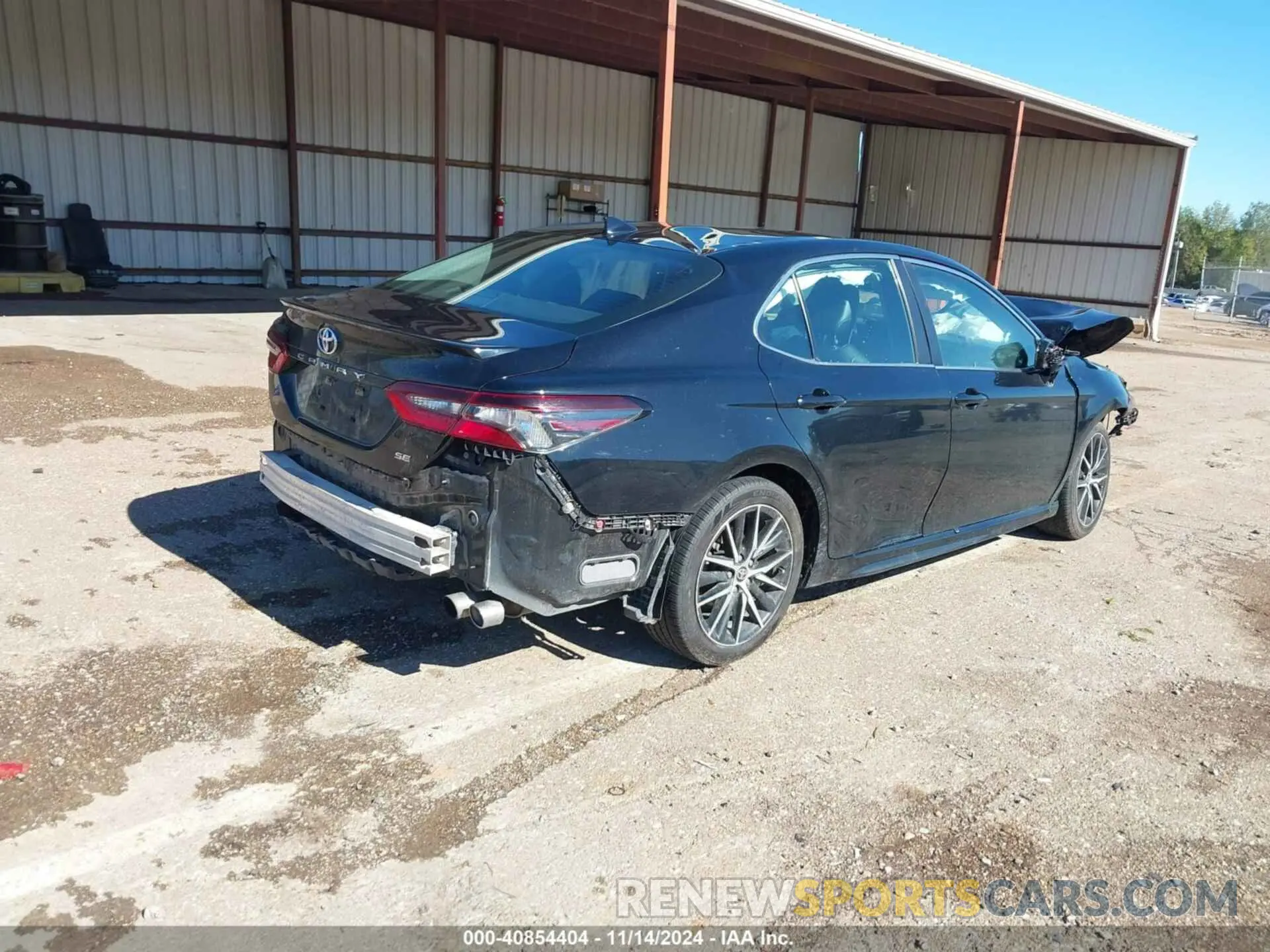 4 Photograph of a damaged car 4T1G11AK5MU583063 TOYOTA CAMRY 2021