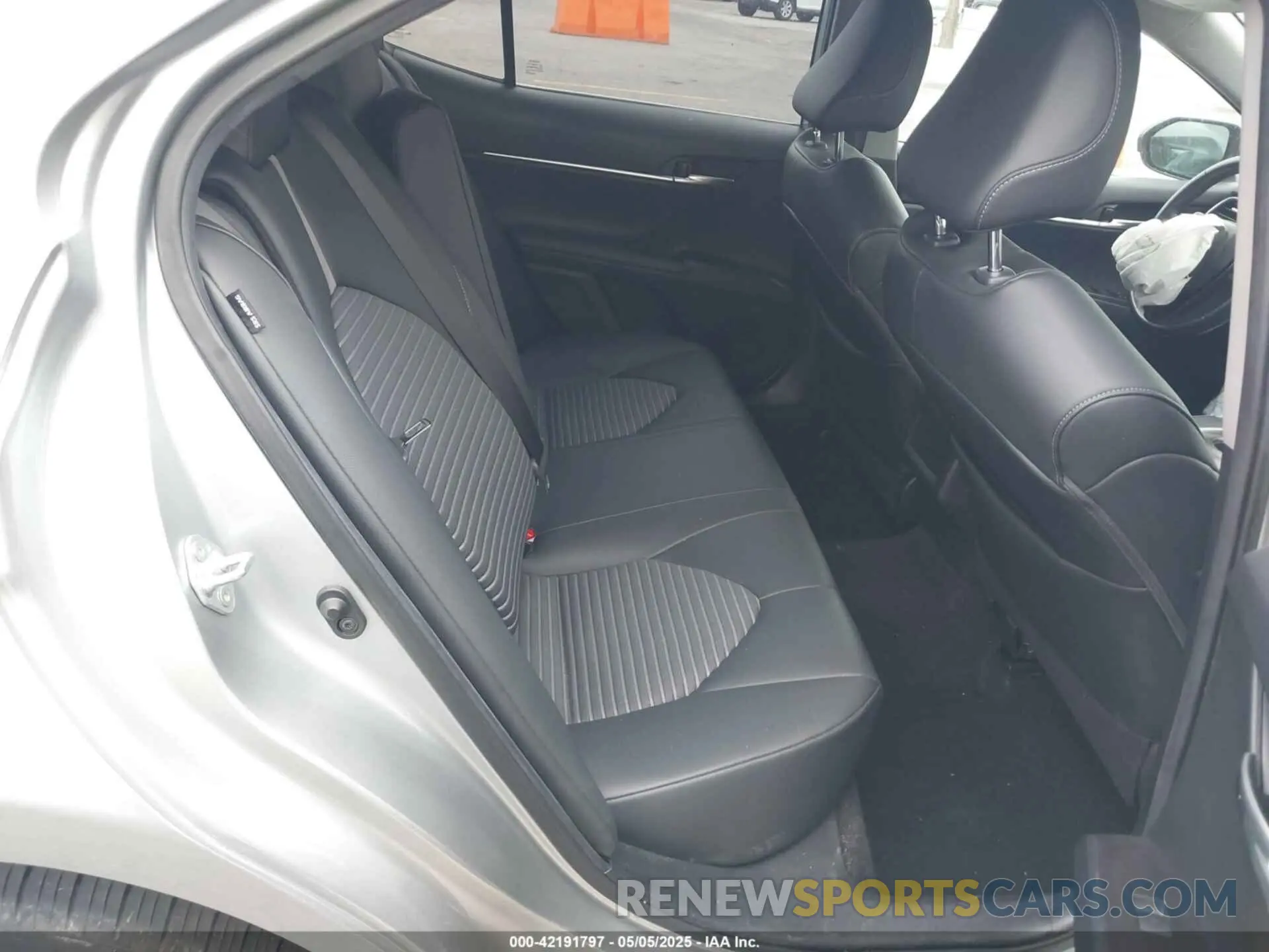 8 Фотография поврежденного автомобиля 4T1G11AK5MU590630 TOYOTA CAMRY 2021