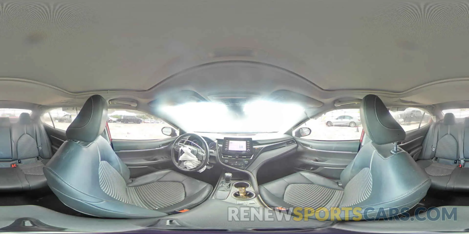 14 Photograph of a damaged car 4T1G11AK6MU408322 TOYOTA CAMRY 2021