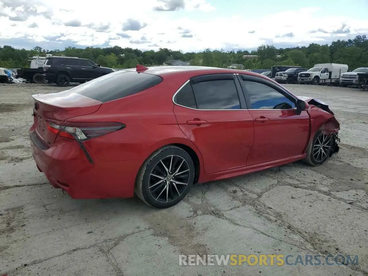 3 Photograph of a damaged car 4T1G11AK6MU408322 TOYOTA CAMRY 2021