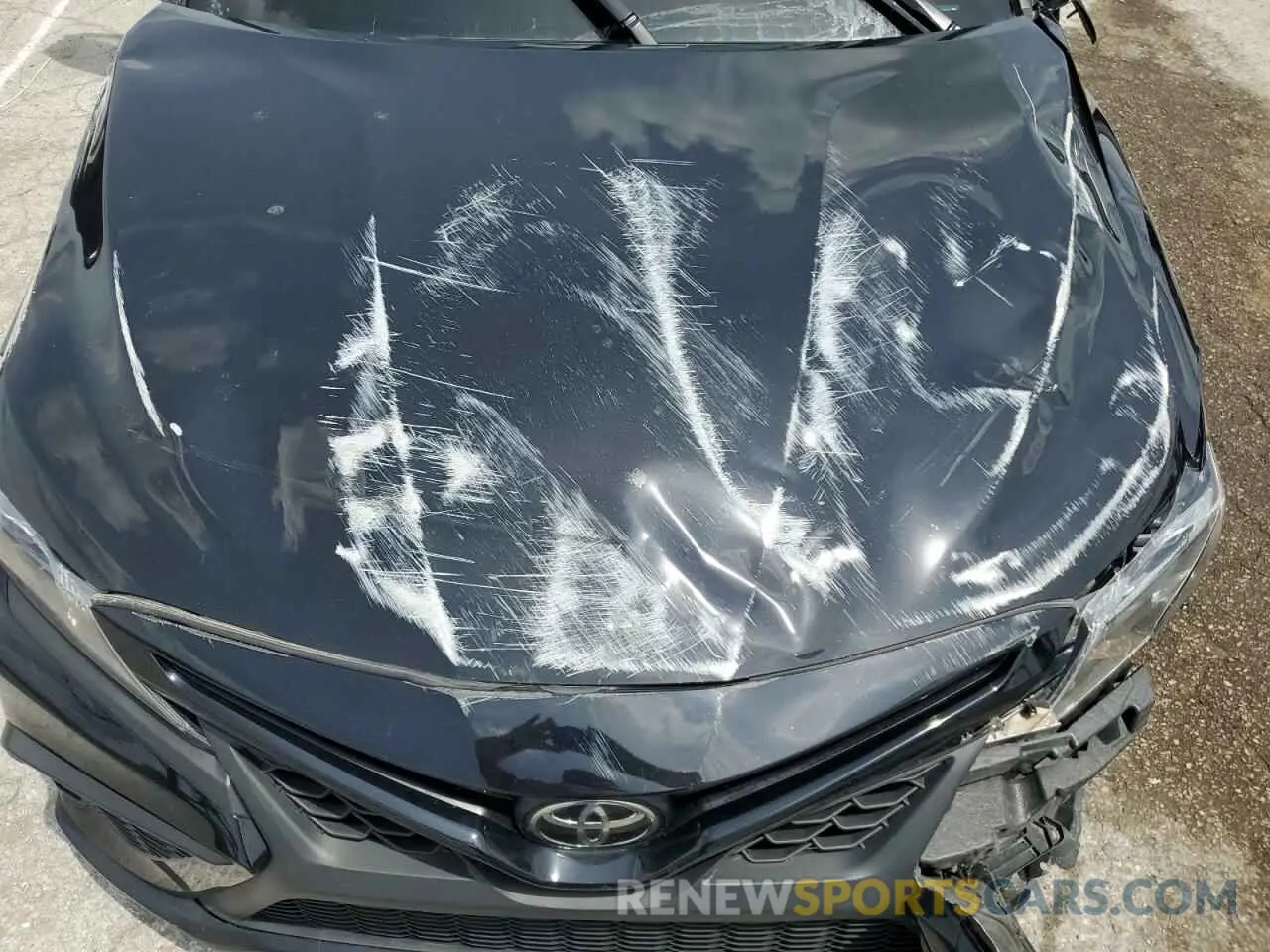 11 Photograph of a damaged car 4T1G11AK6MU410197 TOYOTA CAMRY 2021