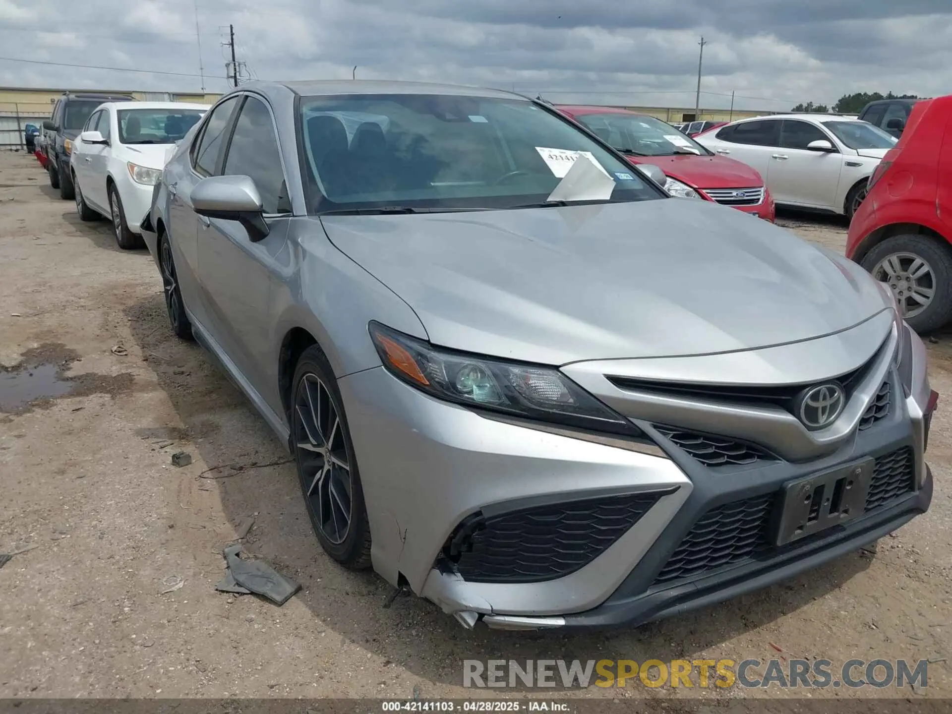 1 Фотография поврежденного автомобиля 4T1G11AK6MU422432 TOYOTA CAMRY 2021
