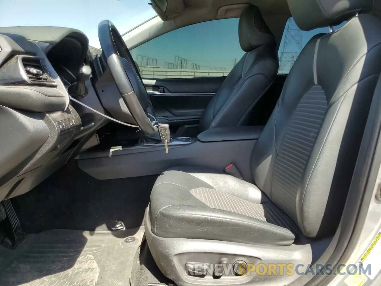 7 Photograph of a damaged car 4T1G11AK6MU427050 TOYOTA CAMRY 2021