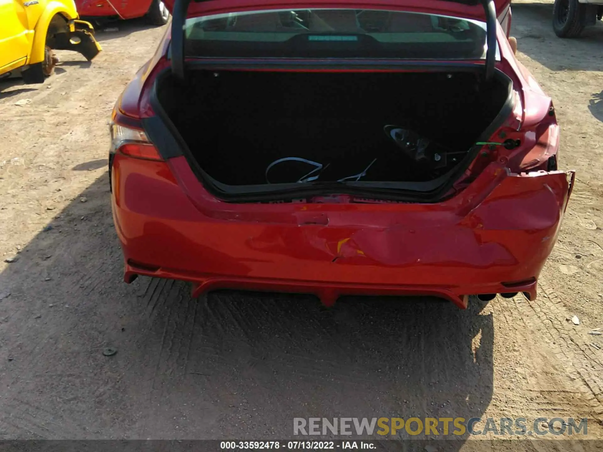 6 Photograph of a damaged car 4T1G11AK6MU429428 TOYOTA CAMRY 2021