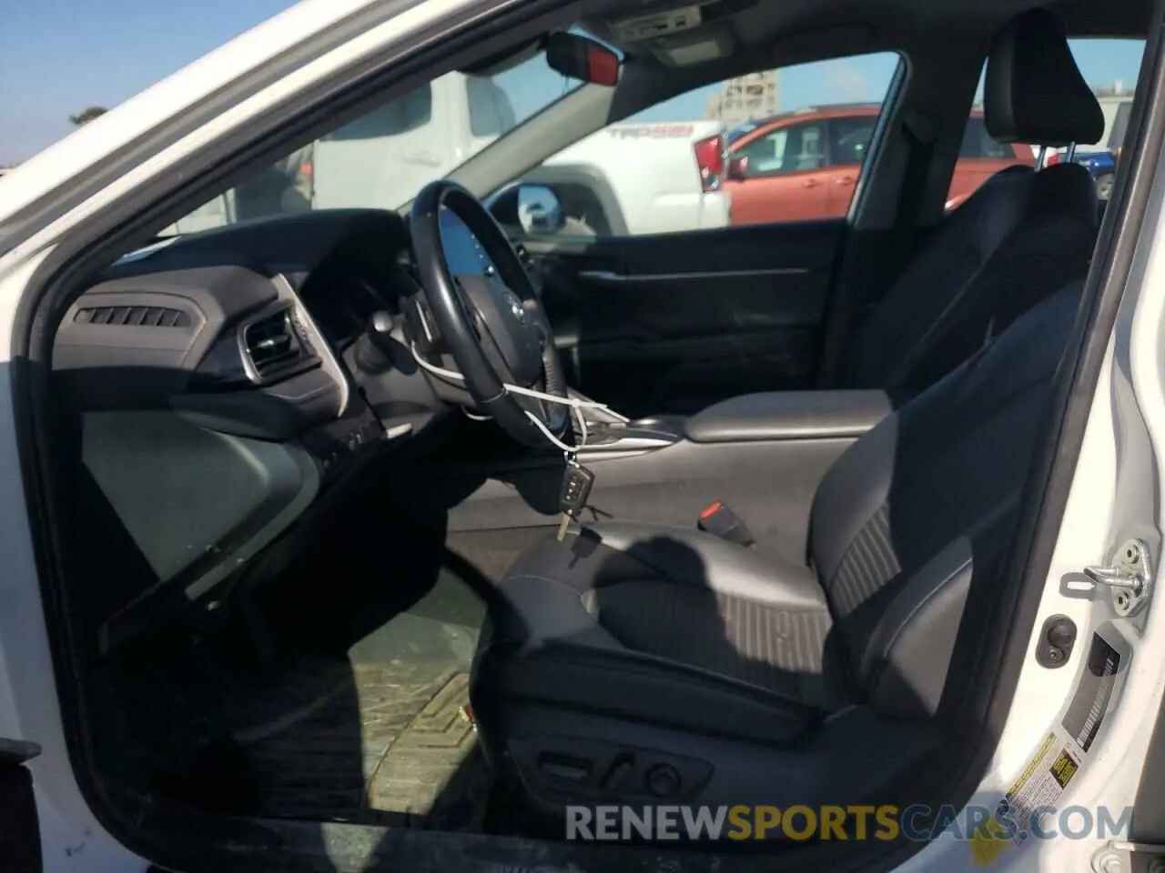 7 Photograph of a damaged car 4T1G11AK6MU477558 TOYOTA CAMRY 2021