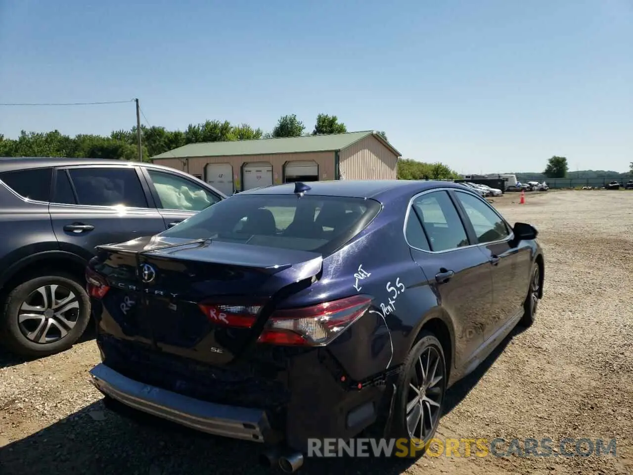 4 Фотография поврежденного автомобиля 4T1G11AK6MU534566 TOYOTA CAMRY 2021