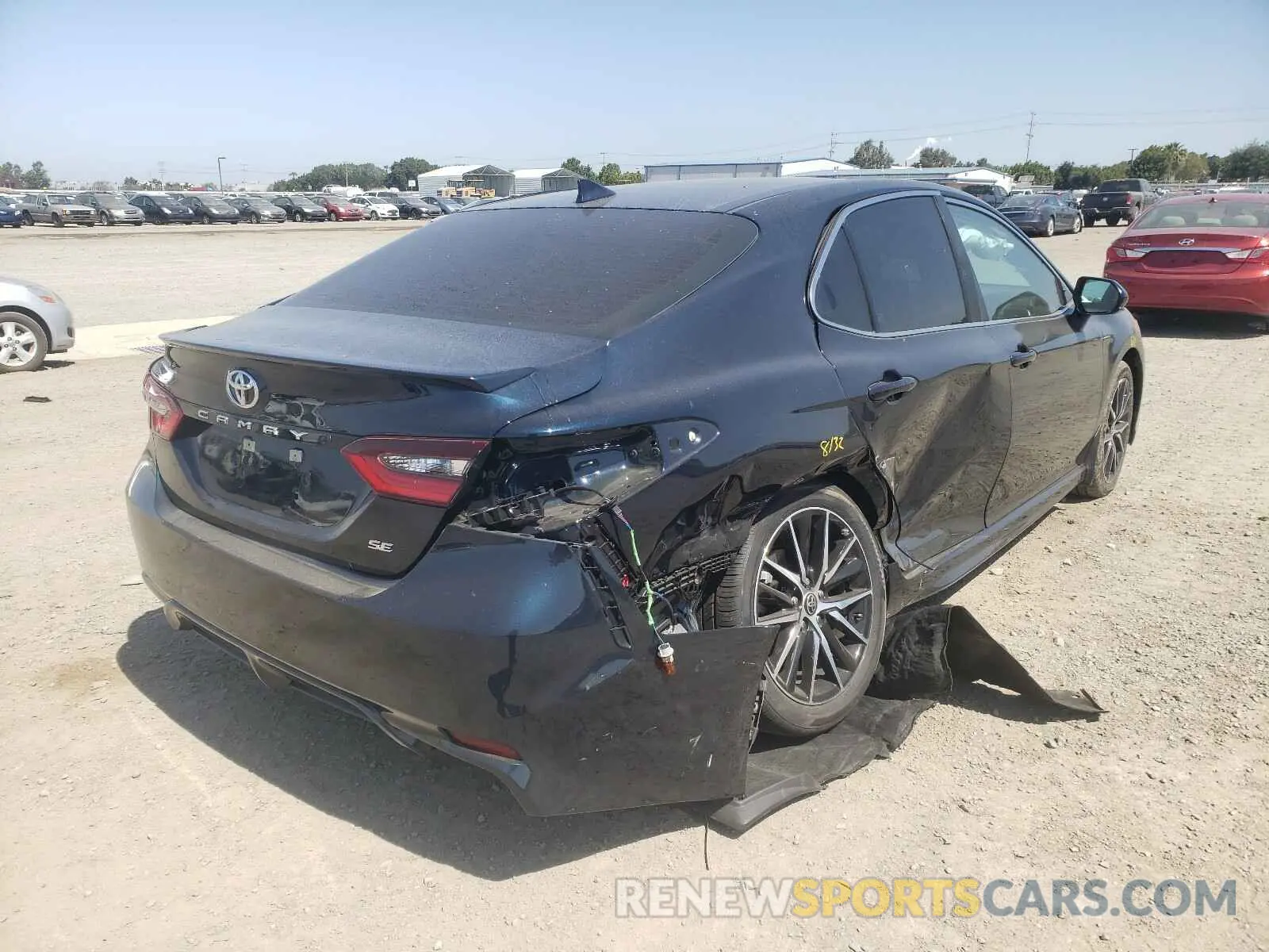 4 Photograph of a damaged car 4T1G11AK6MU534924 TOYOTA CAMRY 2021