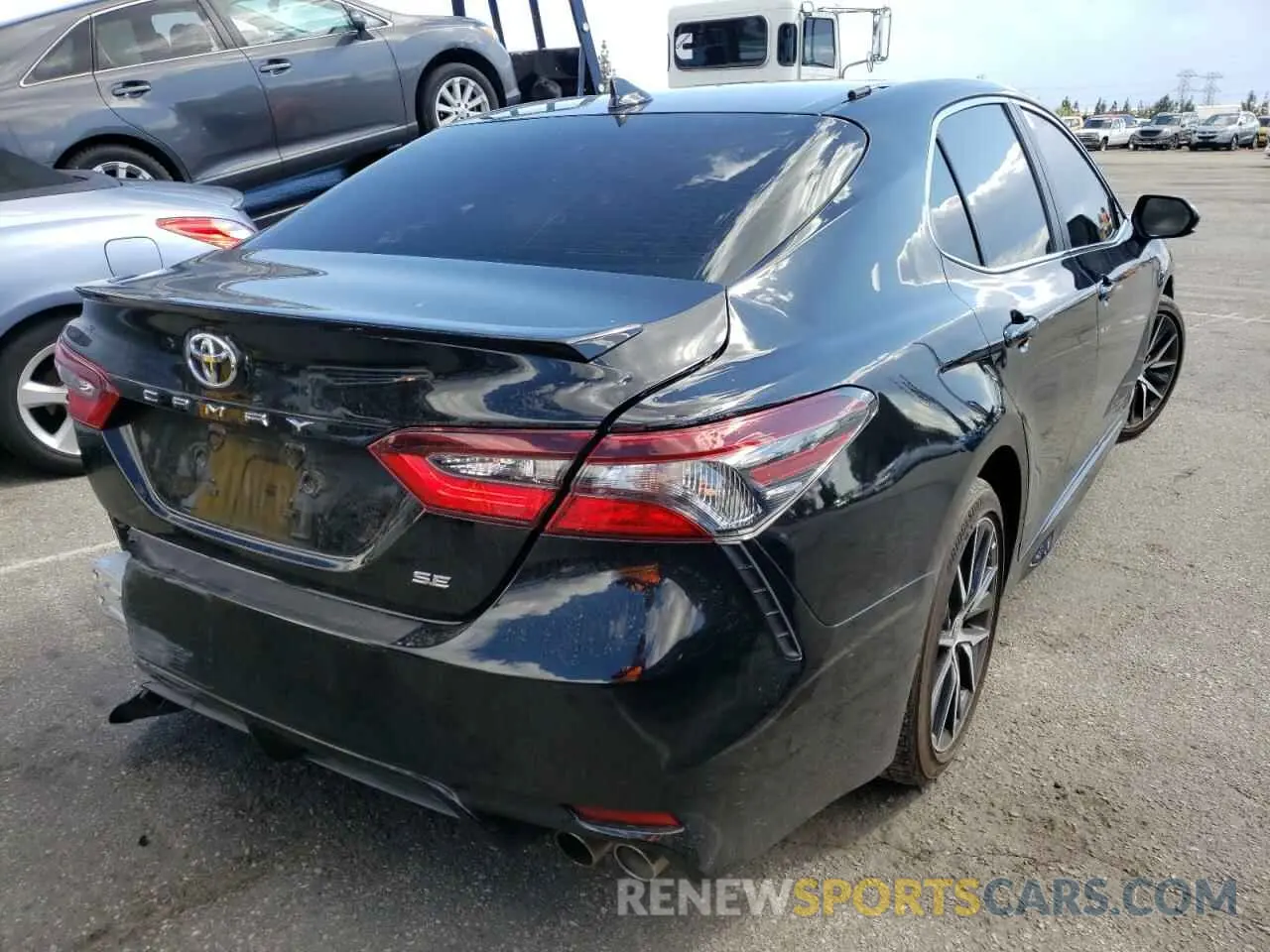 4 Photograph of a damaged car 4T1G11AK6MU537757 TOYOTA CAMRY 2021