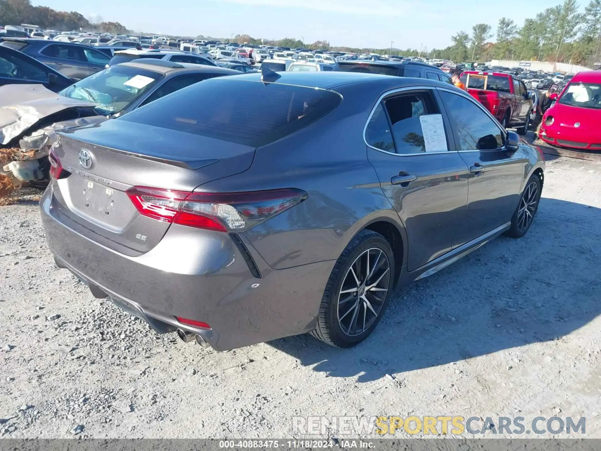 4 Фотография поврежденного автомобиля 4T1G11AK6MU561766 TOYOTA CAMRY 2021