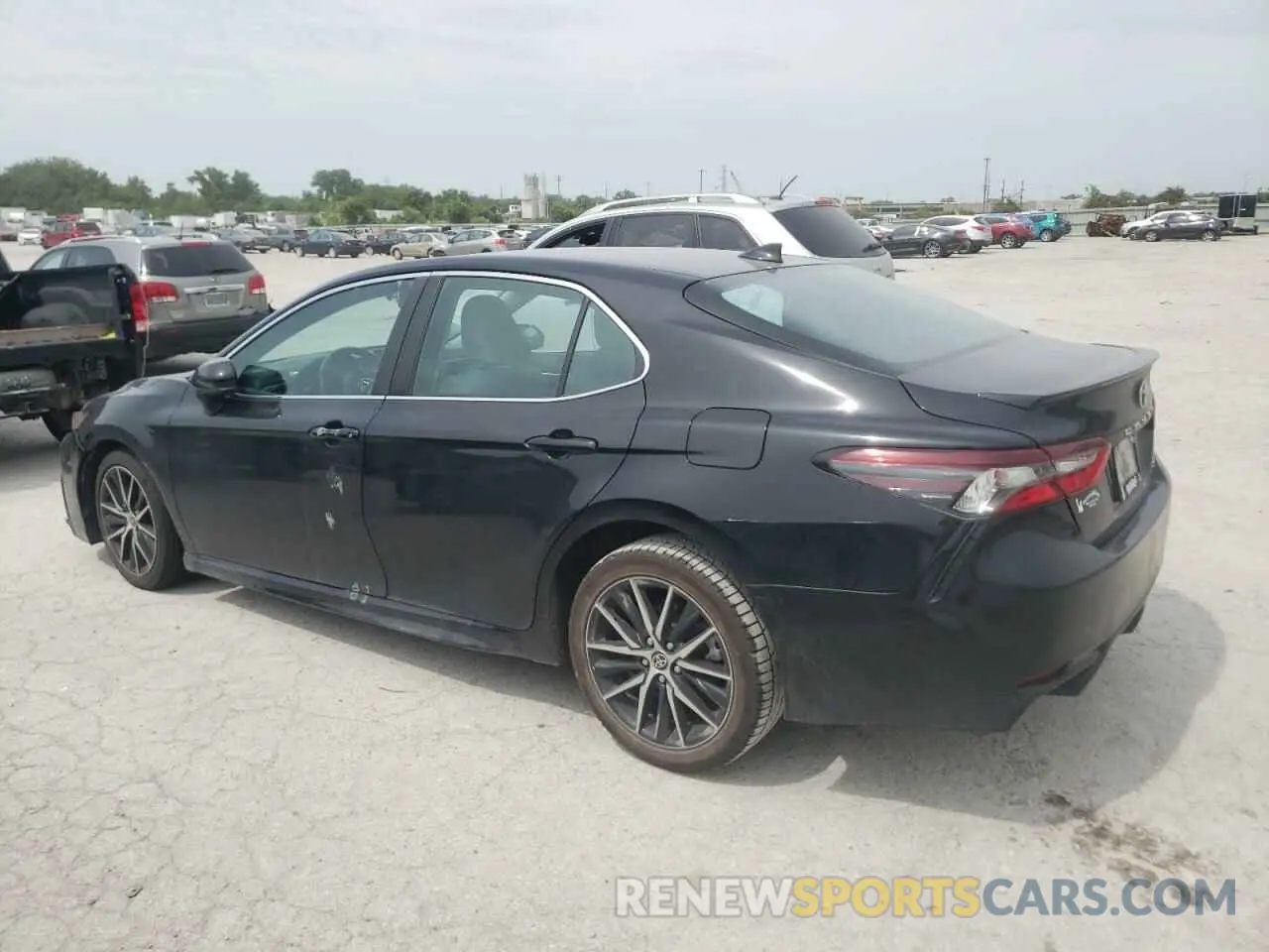 2 Photograph of a damaged car 4T1G11AK6MU571942 TOYOTA CAMRY 2021