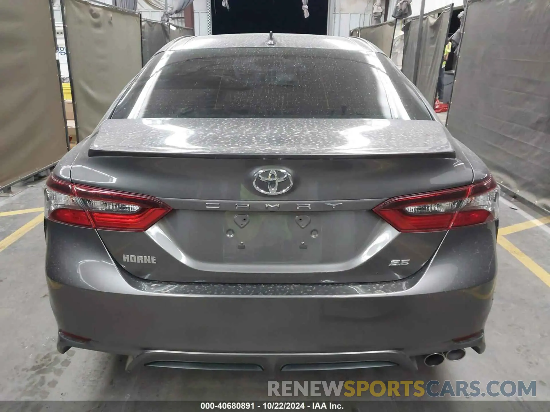 16 Photograph of a damaged car 4T1G11AK6MU578079 TOYOTA CAMRY 2021