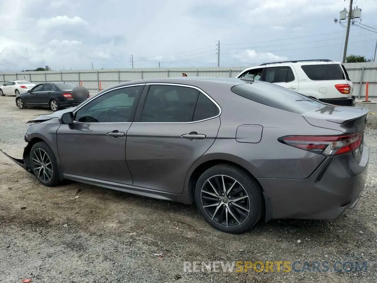 2 Фотография поврежденного автомобиля 4T1G11AK6MU581497 TOYOTA CAMRY 2021