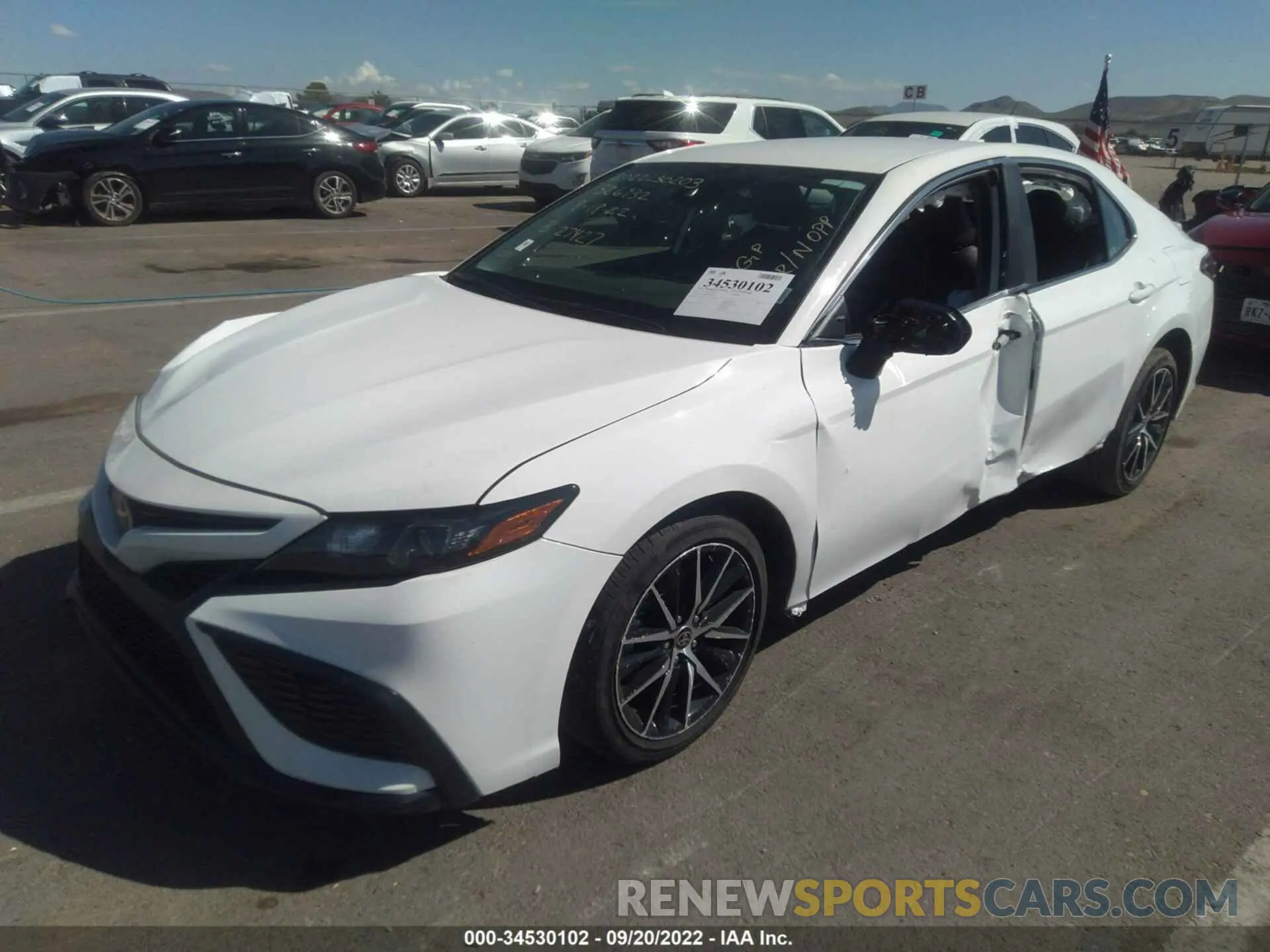 2 Фотография поврежденного автомобиля 4T1G11AK6MU589910 TOYOTA CAMRY 2021