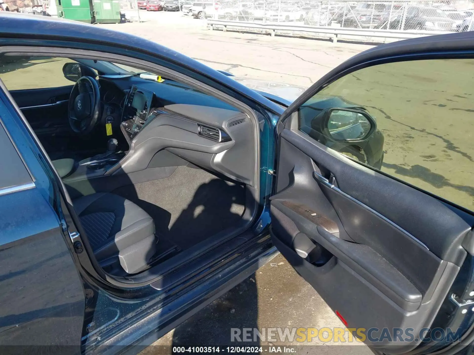 5 Photograph of a damaged car 4T1G11AK6MU595075 TOYOTA CAMRY 2021