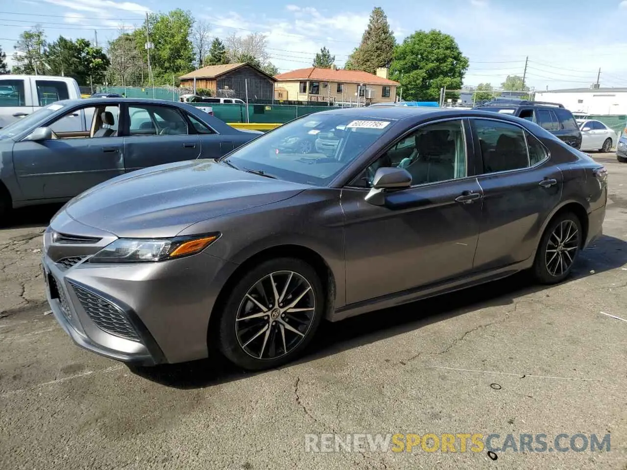1 Photograph of a damaged car 4T1G11AK7MU402660 TOYOTA CAMRY 2021