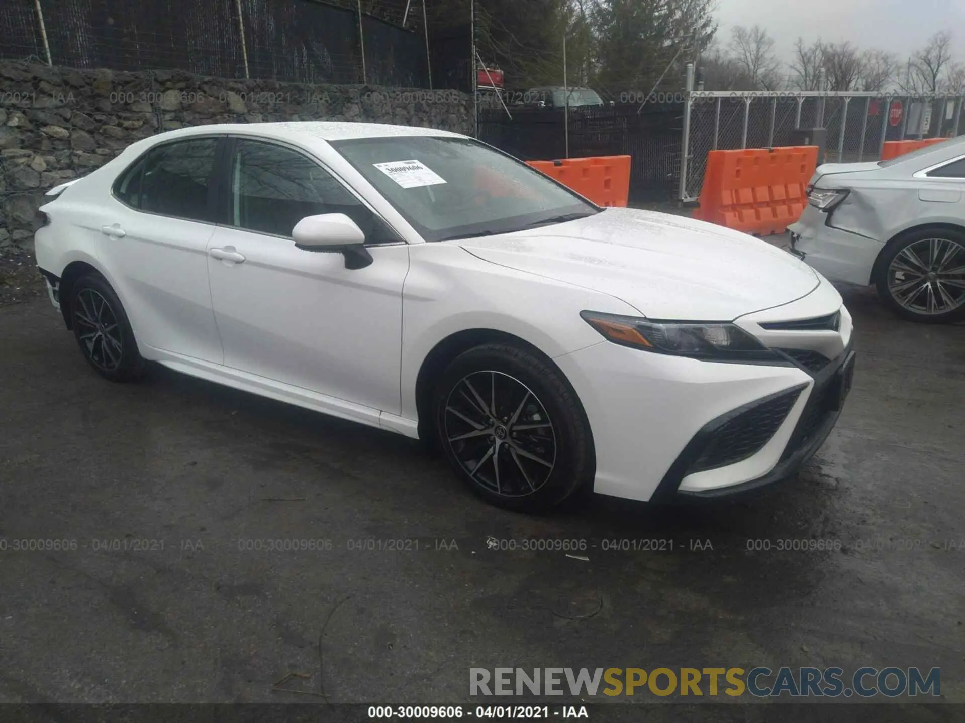1 Photograph of a damaged car 4T1G11AK7MU444116 TOYOTA CAMRY 2021