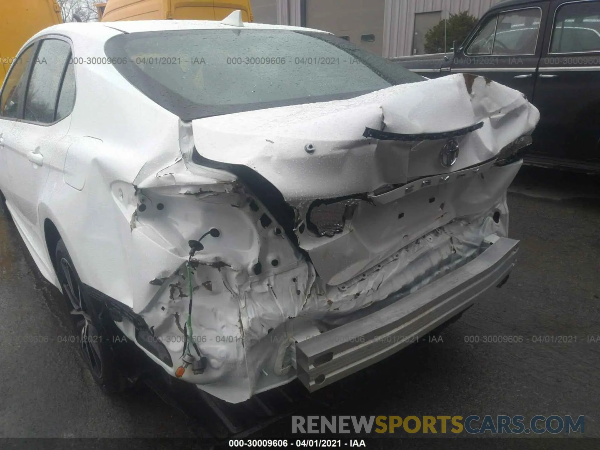 6 Photograph of a damaged car 4T1G11AK7MU444116 TOYOTA CAMRY 2021