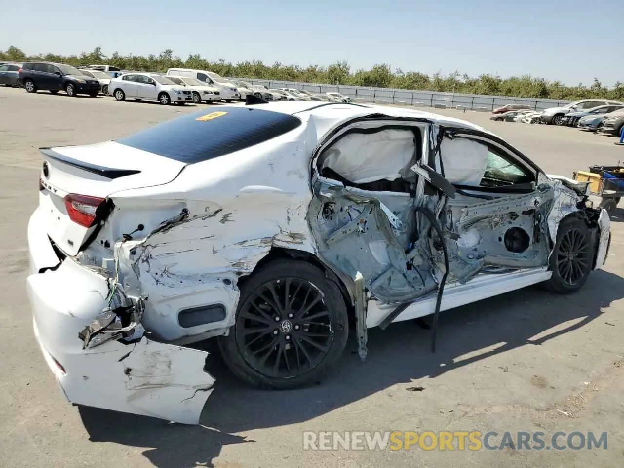 3 Фотография поврежденного автомобиля 4T1G11AK7MU471445 TOYOTA CAMRY 2021