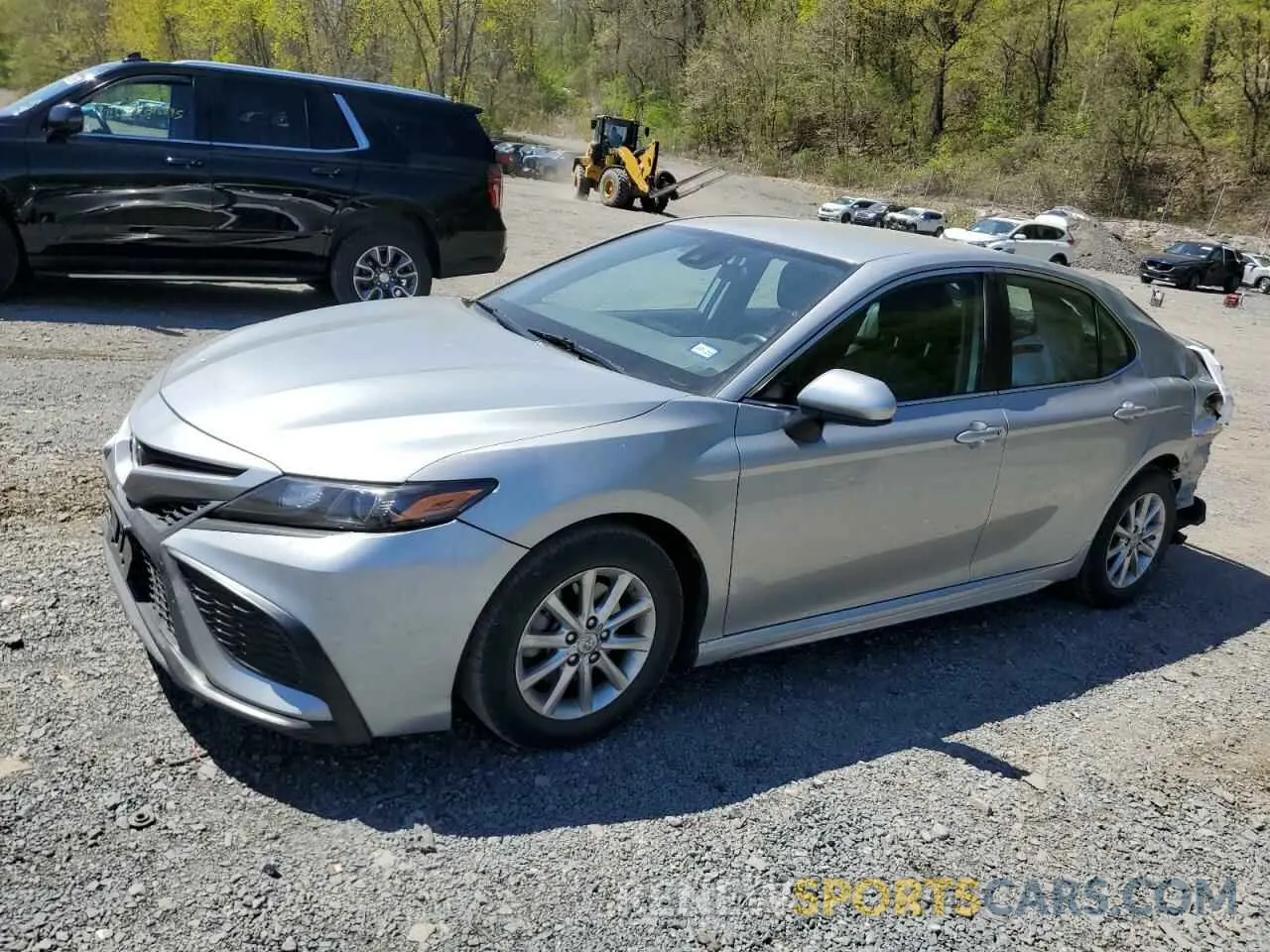 1 Photograph of a damaged car 4T1G11AK7MU476113 TOYOTA CAMRY 2021