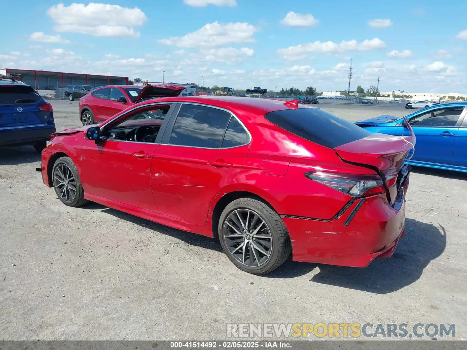 3 Photograph of a damaged car 4T1G11AK7MU484390 TOYOTA CAMRY 2021