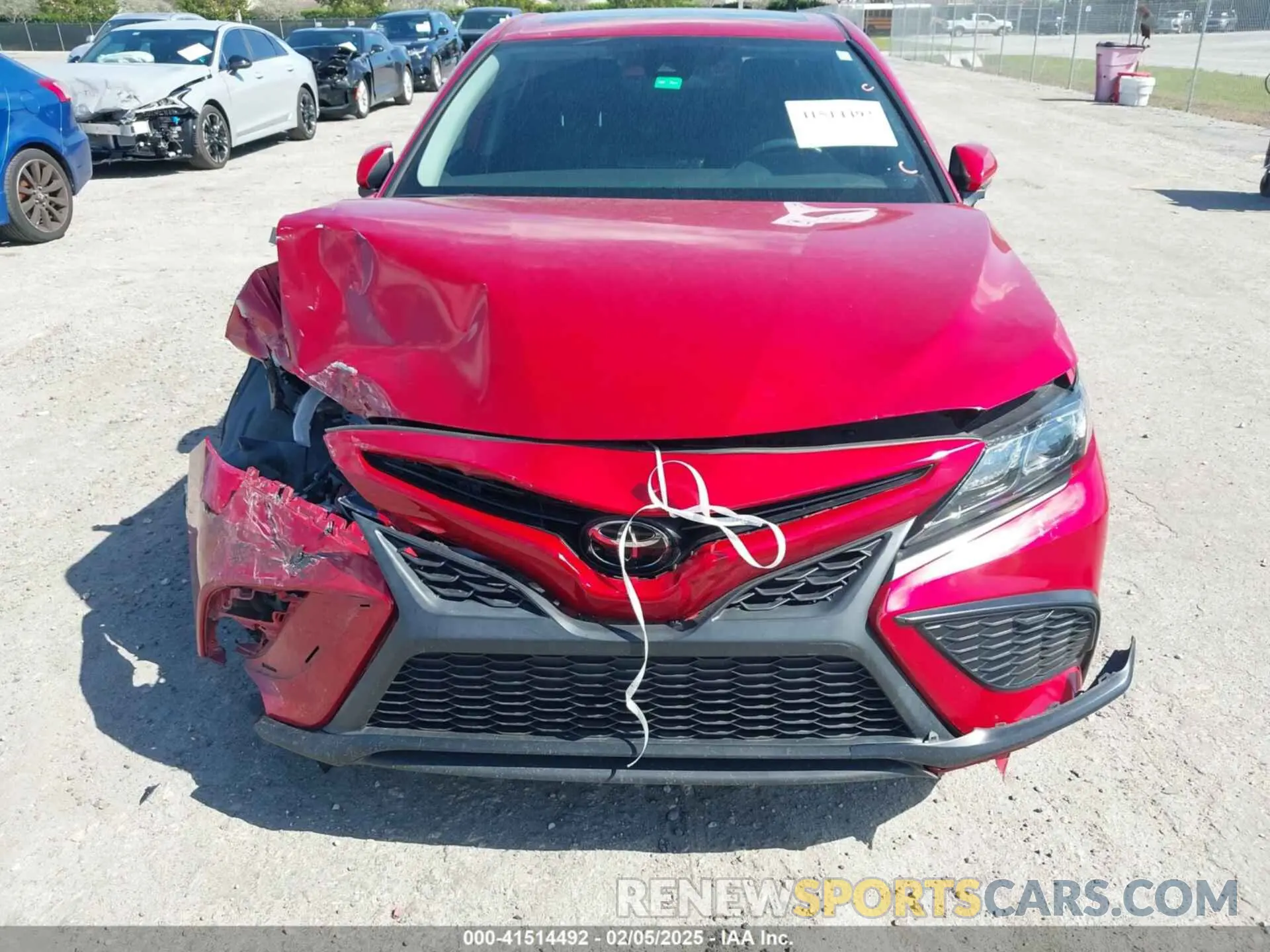 6 Photograph of a damaged car 4T1G11AK7MU484390 TOYOTA CAMRY 2021