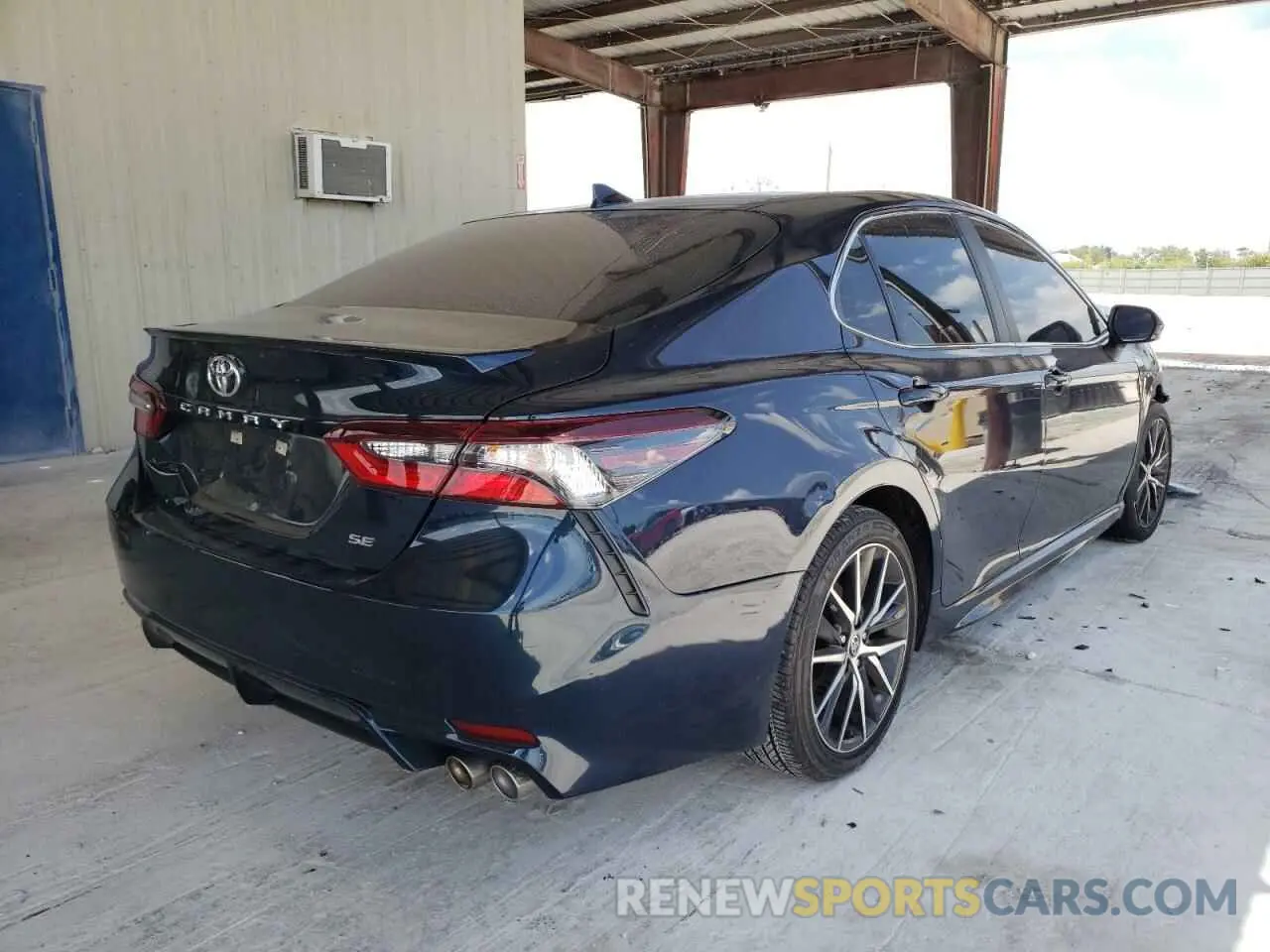4 Photograph of a damaged car 4T1G11AK7MU525147 TOYOTA CAMRY 2021