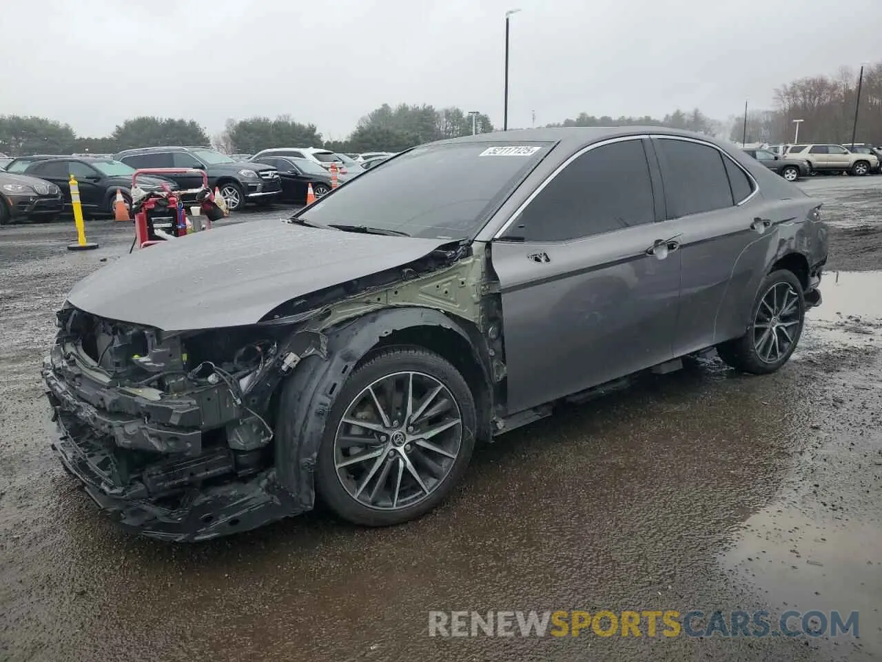 1 Фотография поврежденного автомобиля 4T1G11AK7MU532874 TOYOTA CAMRY 2021
