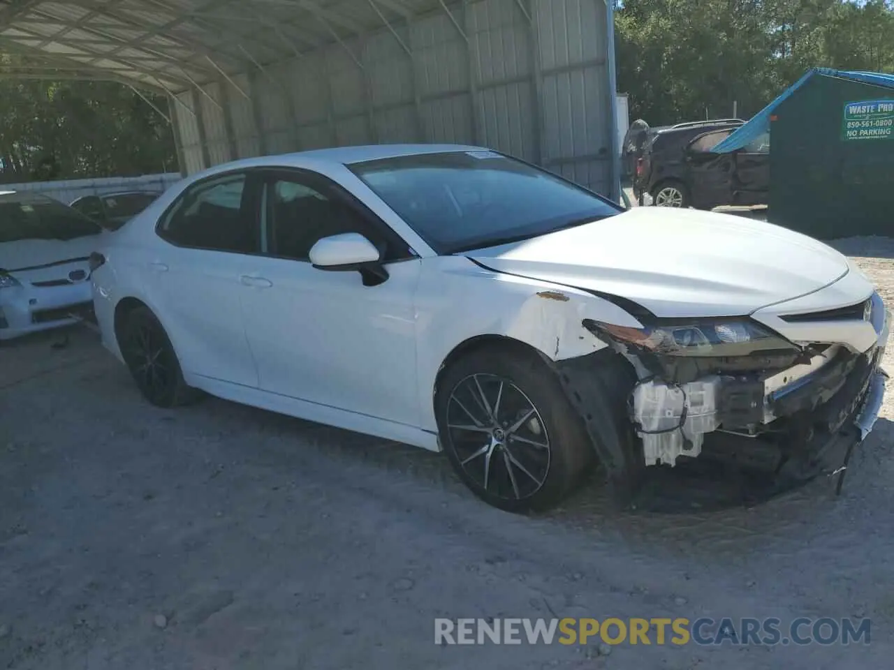 4 Photograph of a damaged car 4T1G11AK7MU568418 TOYOTA CAMRY 2021