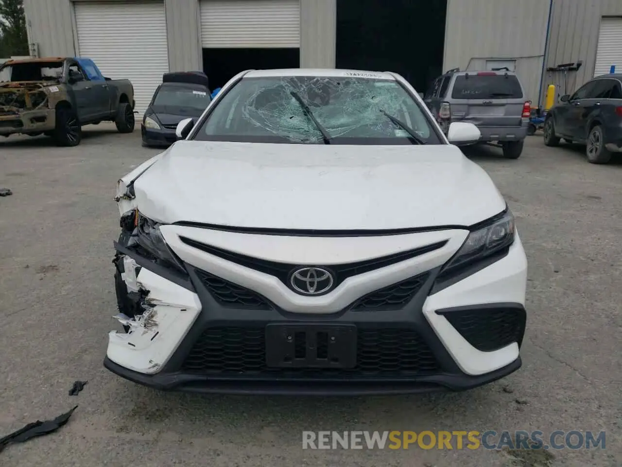 5 Photograph of a damaged car 4T1G11AK7MU588006 TOYOTA CAMRY 2021