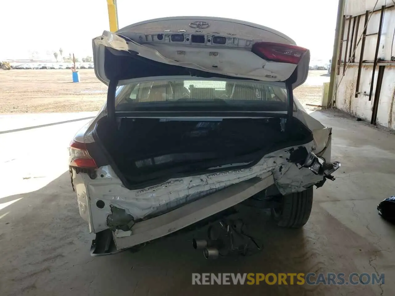 6 Фотография поврежденного автомобиля 4T1G11AK7MU590970 TOYOTA CAMRY 2021