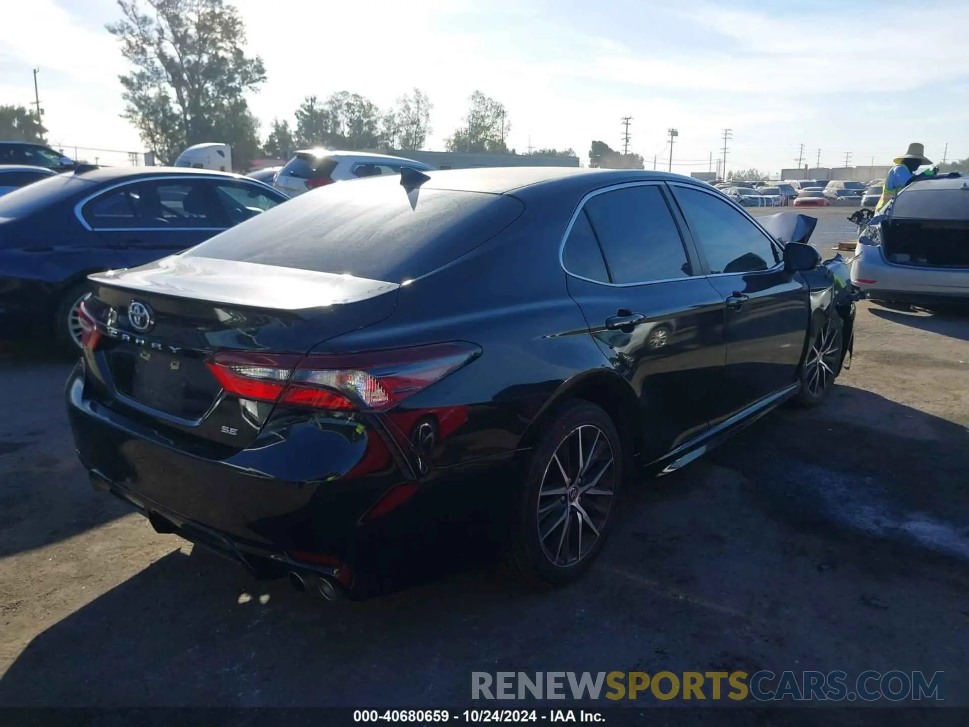 4 Photograph of a damaged car 4T1G11AK7MU607122 TOYOTA CAMRY 2021