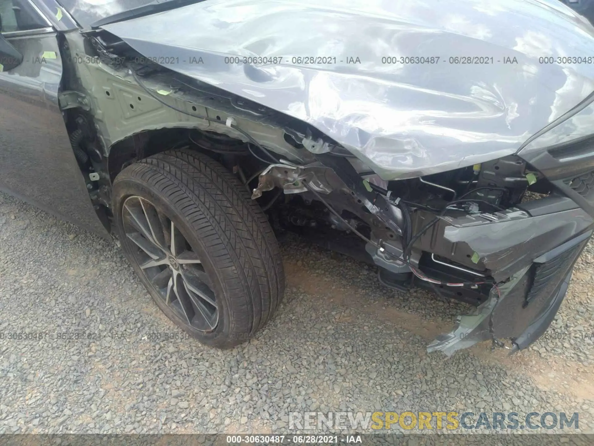 6 Photograph of a damaged car 4T1G11AK8MU418723 TOYOTA CAMRY 2021