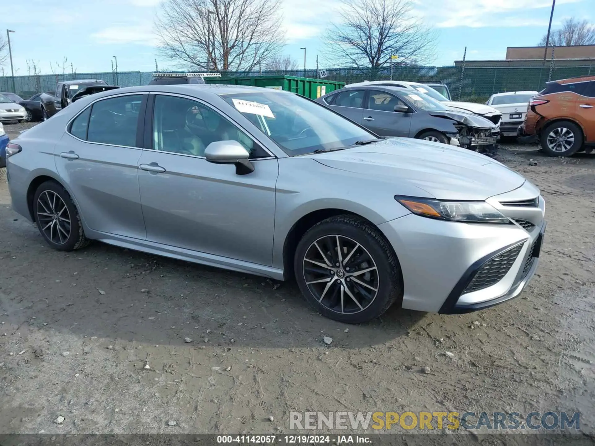 1 Photograph of a damaged car 4T1G11AK8MU435540 TOYOTA CAMRY 2021