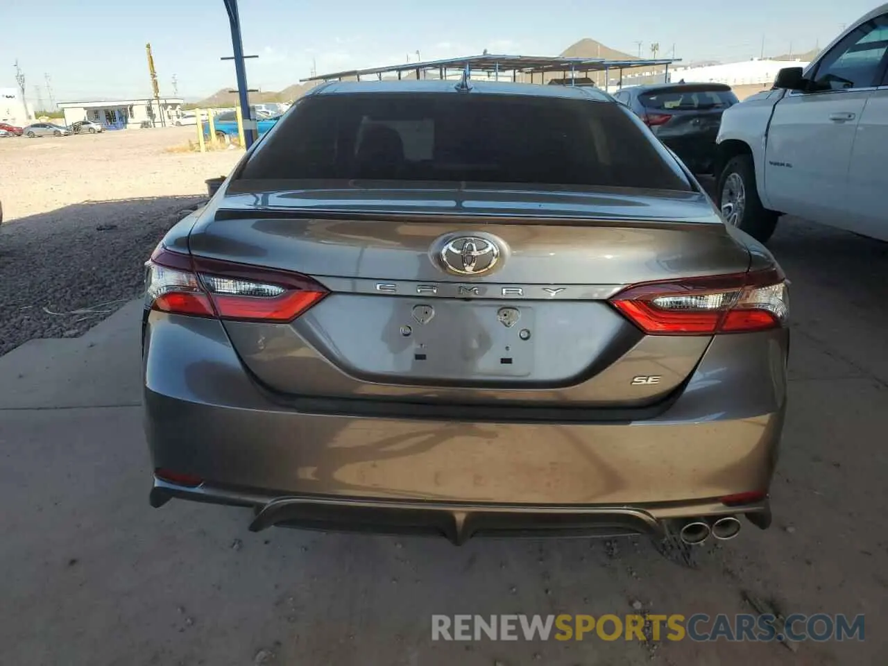 6 Photograph of a damaged car 4T1G11AK8MU476783 TOYOTA CAMRY 2021