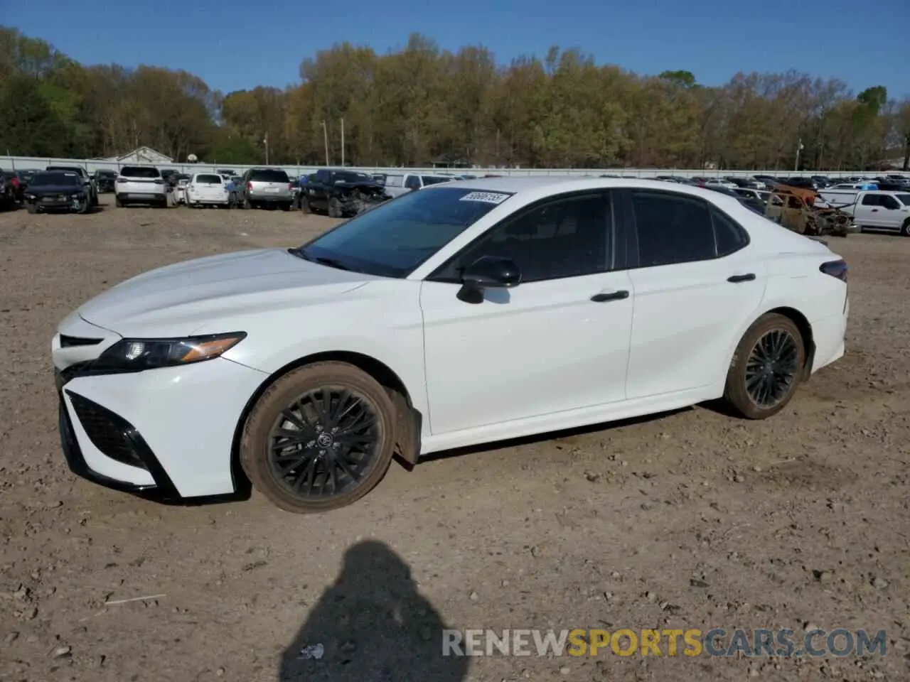 1 Photograph of a damaged car 4T1G11AK8MU484124 TOYOTA CAMRY 2021