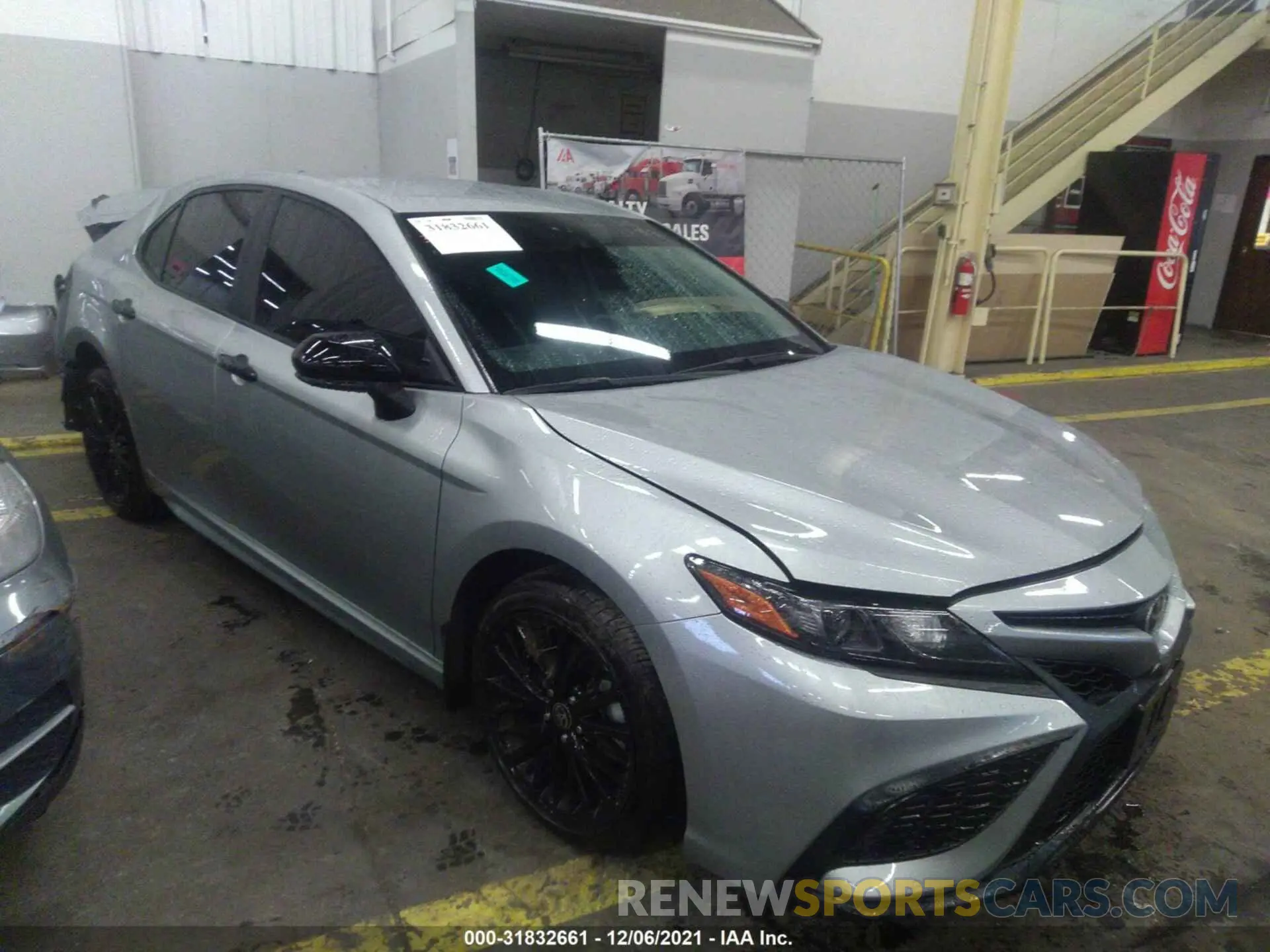 1 Photograph of a damaged car 4T1G11AK8MU492787 TOYOTA CAMRY 2021