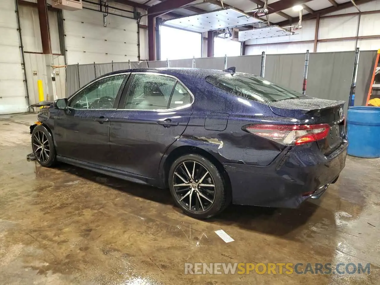 2 Фотография поврежденного автомобиля 4T1G11AK8MU525013 TOYOTA CAMRY 2021