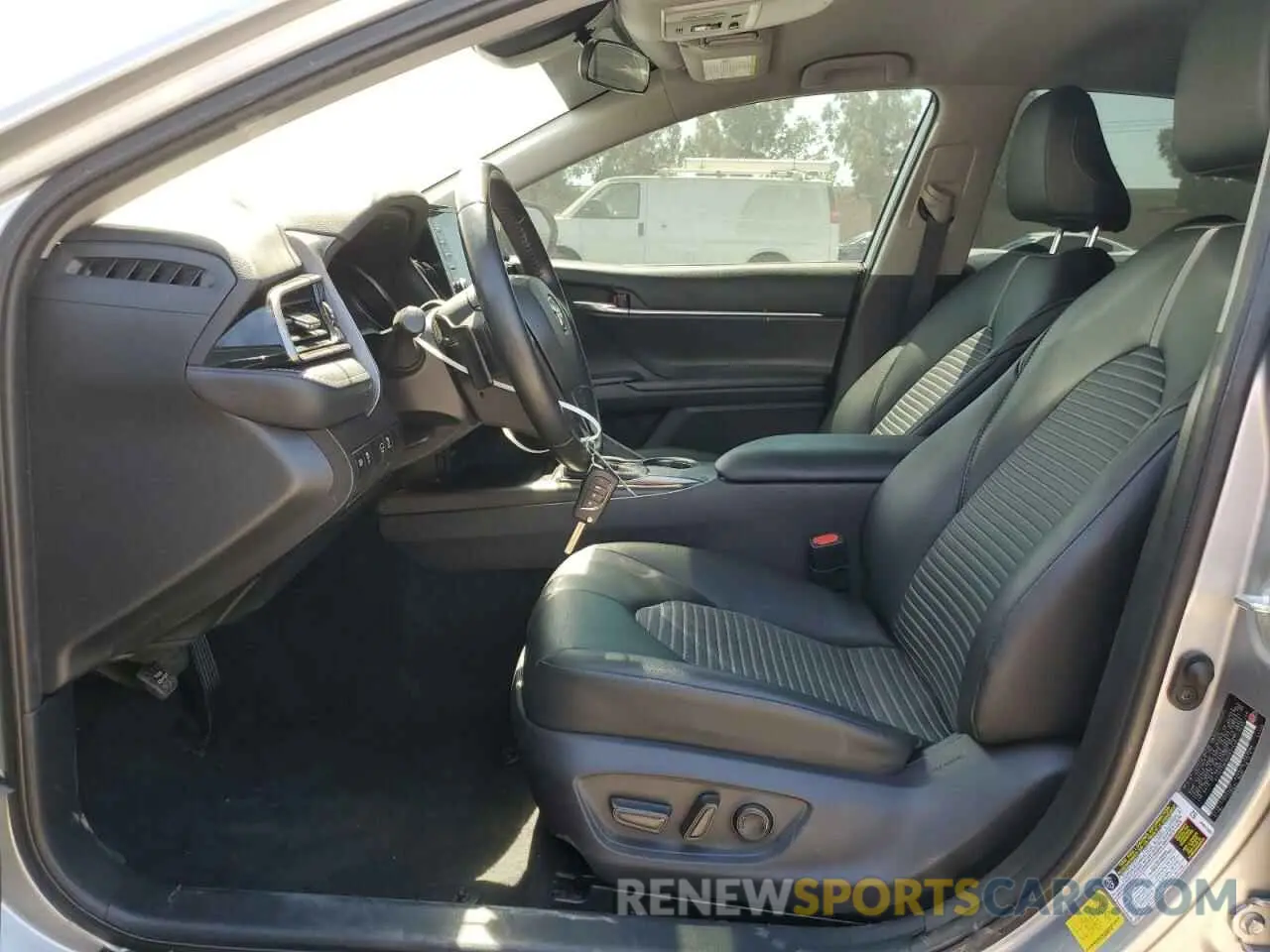 7 Фотография поврежденного автомобиля 4T1G11AK8MU527439 TOYOTA CAMRY 2021
