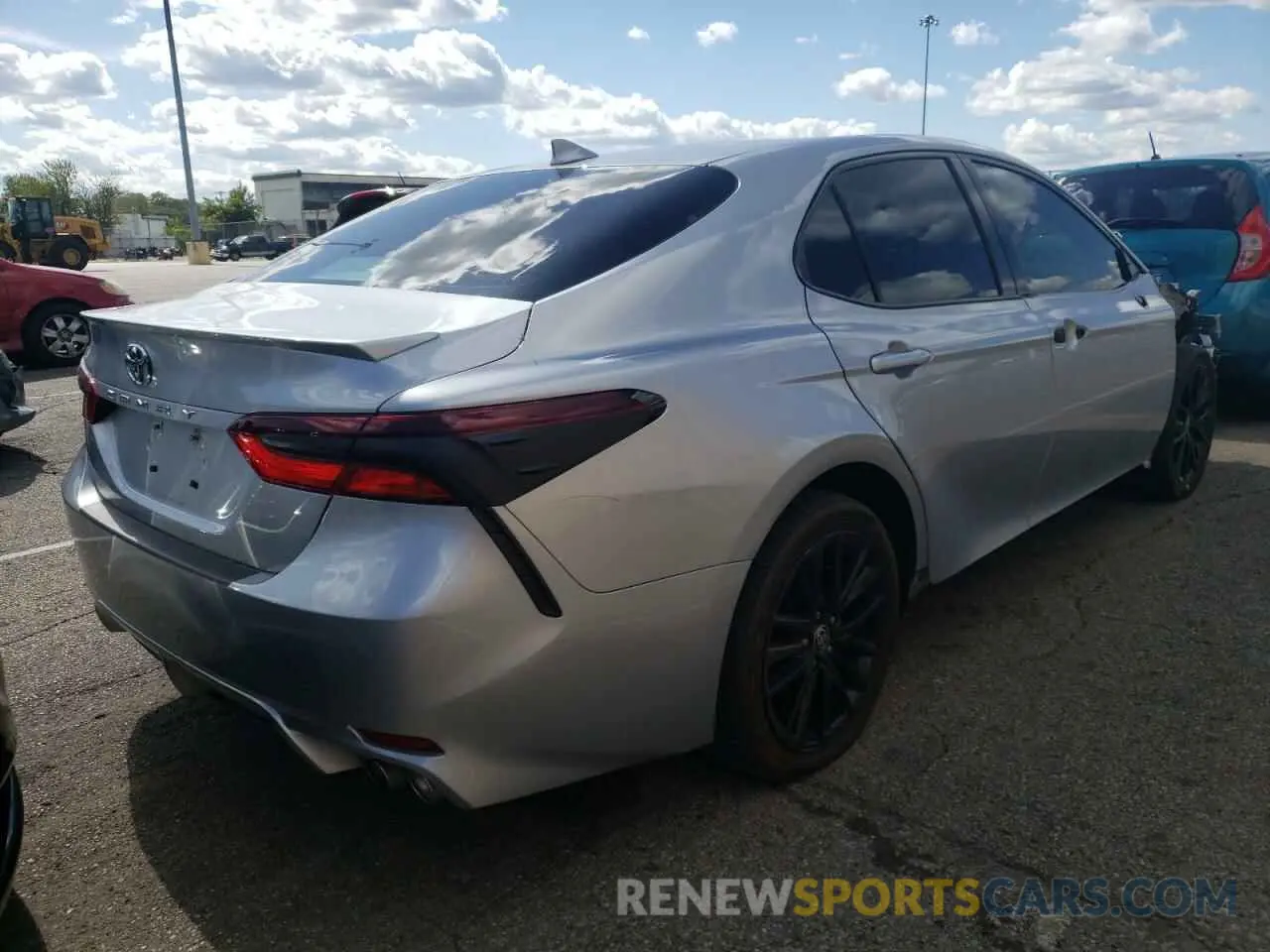 4 Photograph of a damaged car 4T1G11AK8MU547125 TOYOTA CAMRY 2021