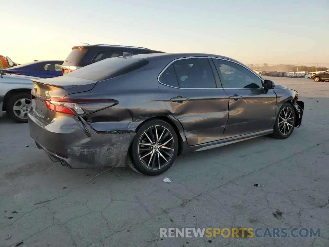 3 Photograph of a damaged car 4T1G11AK8MU580142 TOYOTA CAMRY 2021