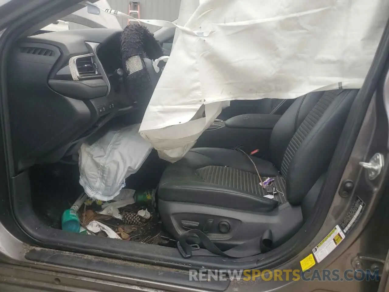 7 Photograph of a damaged car 4T1G11AK8MU594056 TOYOTA CAMRY 2021